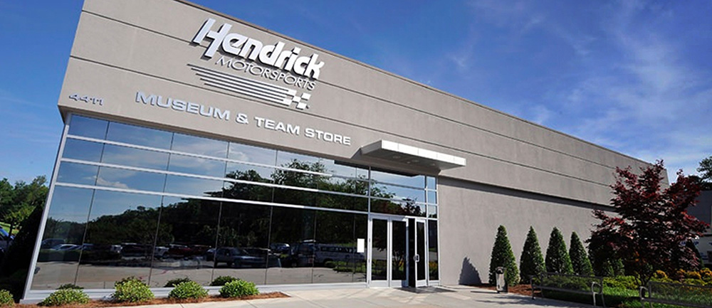 Hendrick Engine Builder Showdown Creates Competition, Camaraderie
